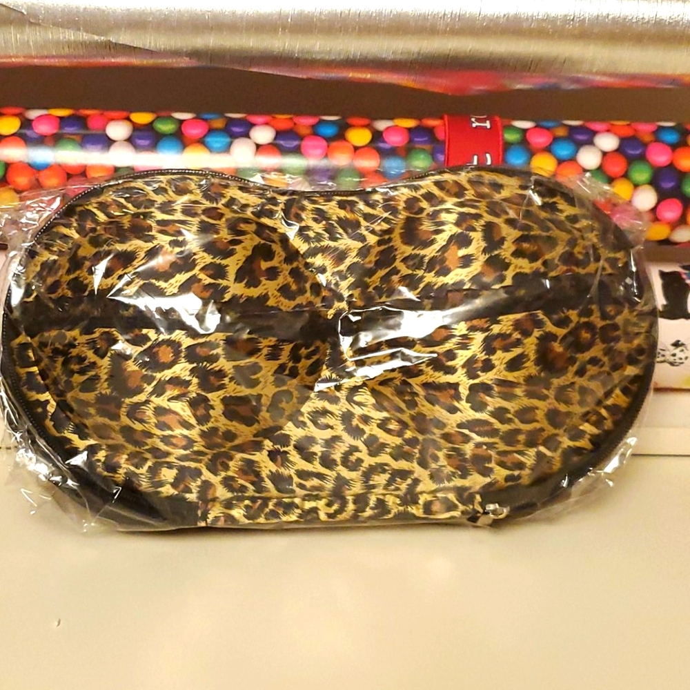 Leopard Travel Bra Holder